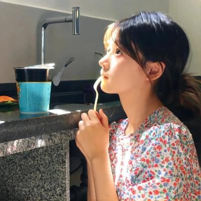 六零灾荒年，我有空间通菜场